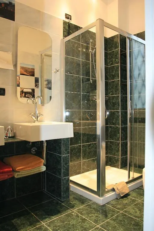 B&B Tuscany Gallery Pisa 0*,  Italy